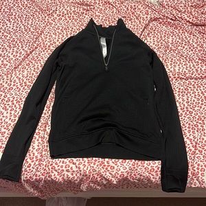 lulu black engineered warmth 1/2 zip jacket *never worn*